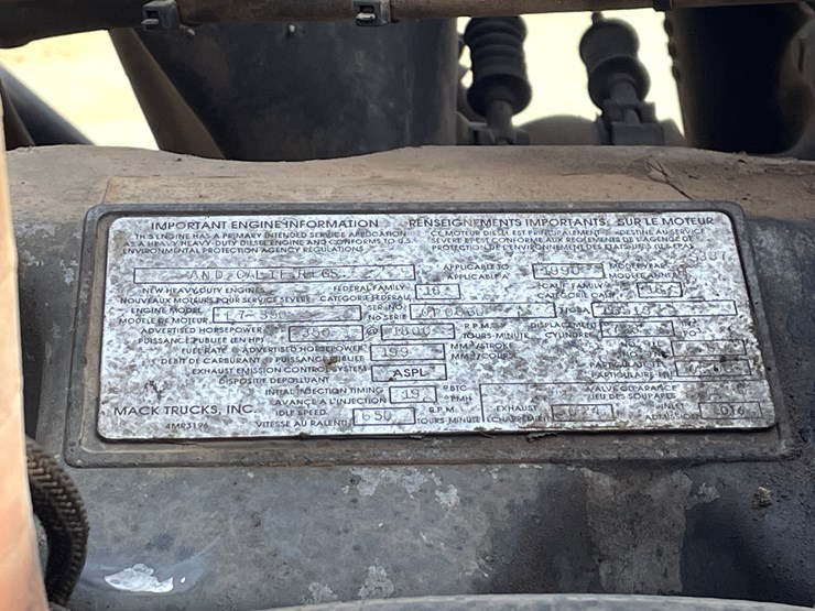 #401-•-1991-mac-rb688s-dump-truck-(has-mn-title)-image-123