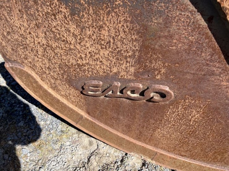 esco-36"-dig-bucket-image-5