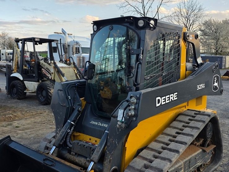 2021-deere-325g-image-36