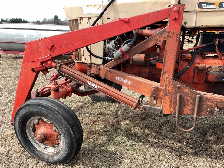 #175-•-case-830-diesel-tractor-image-20