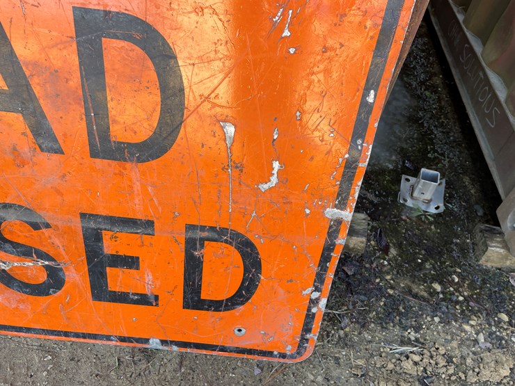 #3931-•-metal-retired-road-sign-image-6