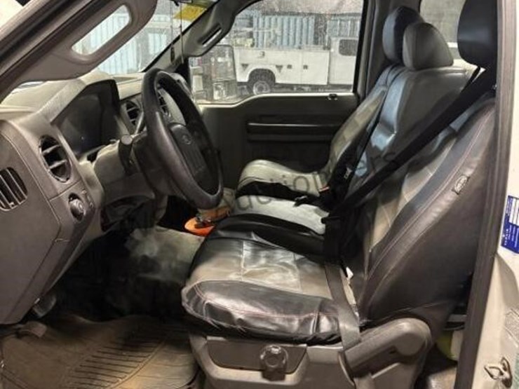 2014-ford-f450-image-22