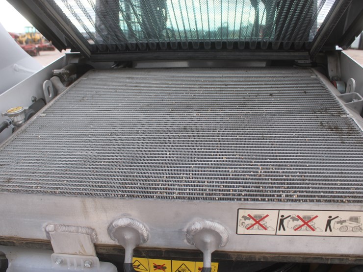 2024-bobcat-t66-image-33