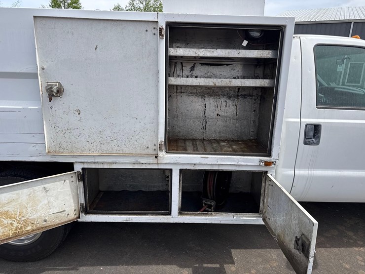 1999-ford-f350-image-13