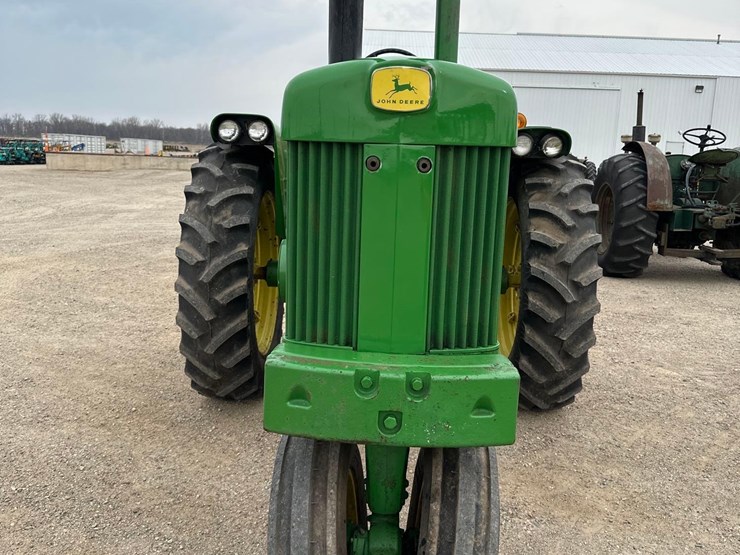 john-deere-730d-image-2