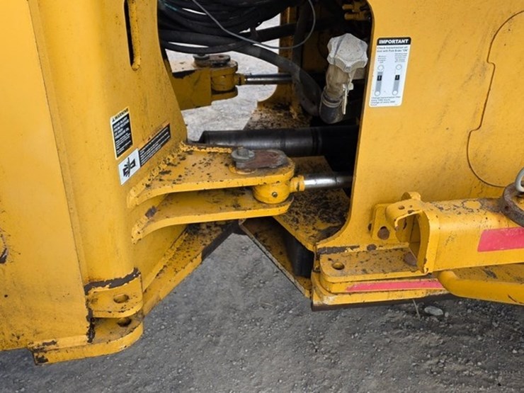 2006-deere-544j-image-18