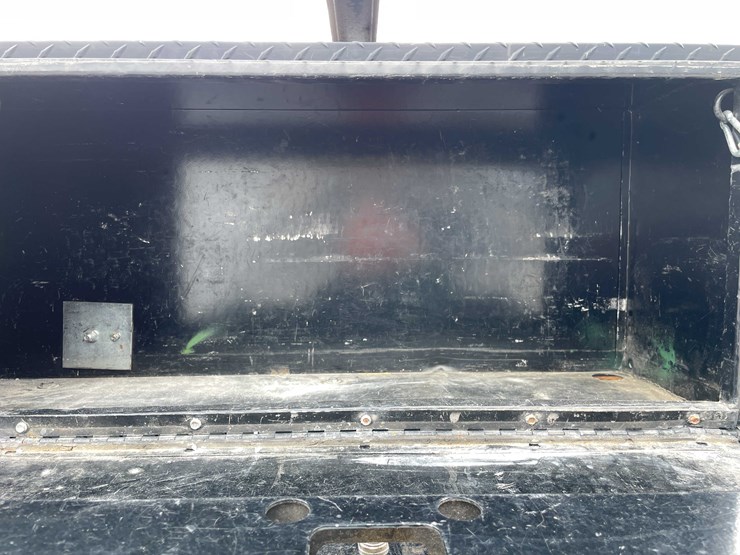 2014-chevrolet-1500-image-47