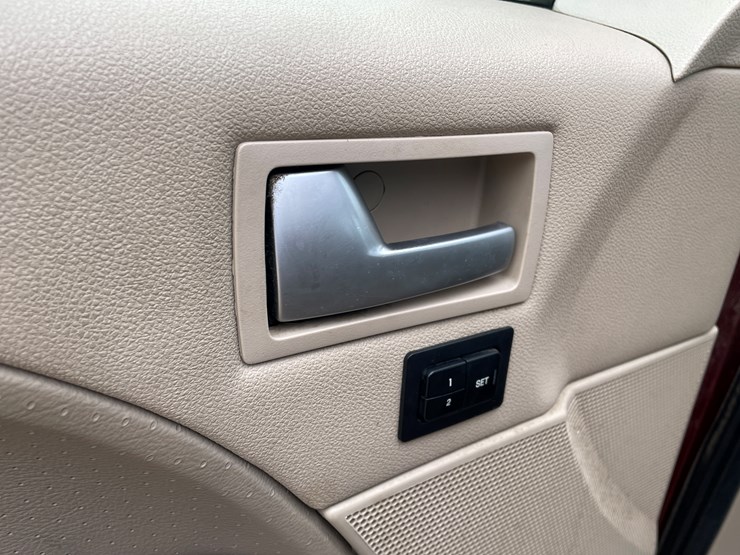 2006-ford-freestyle-image-44