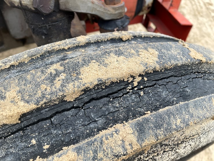 massey-ferguson-230-image-74