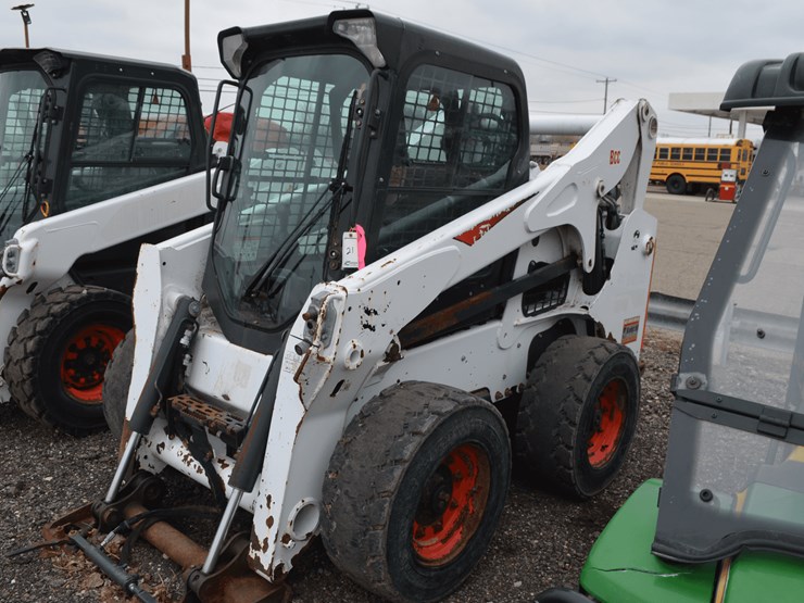 2017-bobcat-s740-image-2