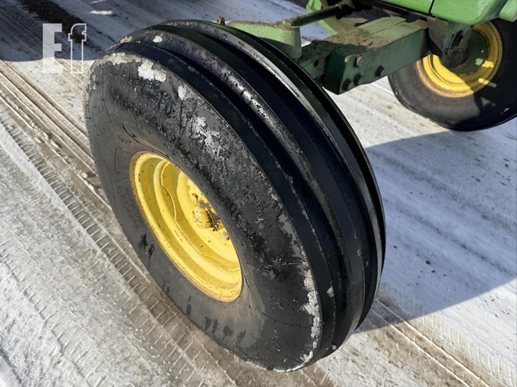 john-deere-4440-image-29