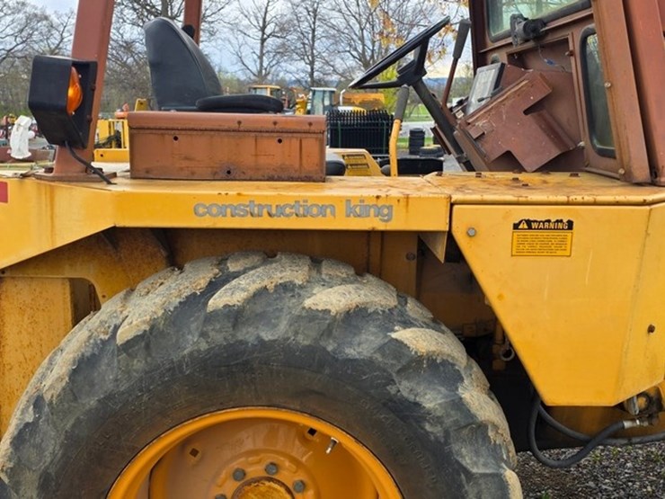 1990-case-480f-image-23