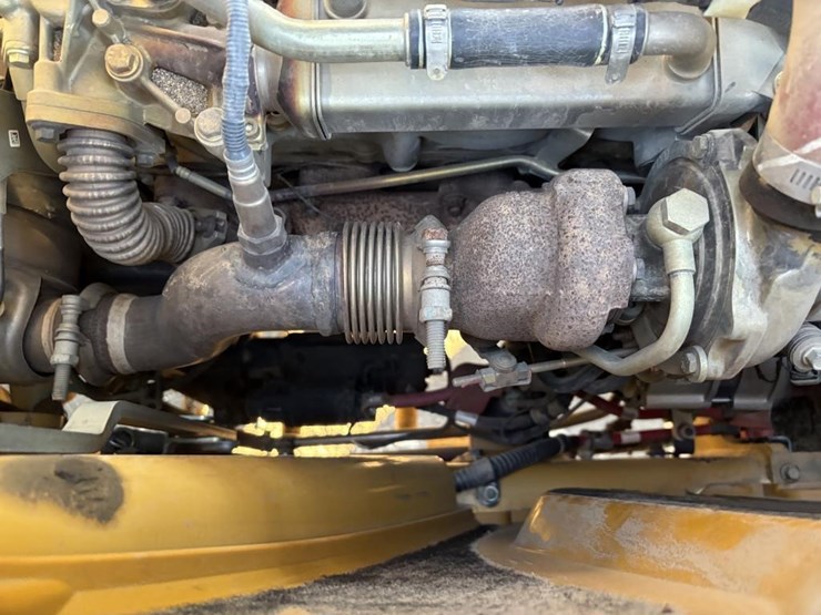 caterpillar-415f2-il-image-59