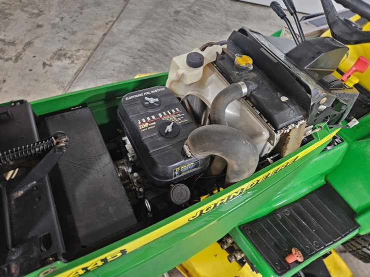 john-deere-445-image-13