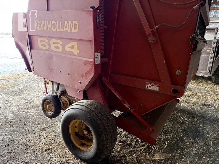 new-holland-664-image-7