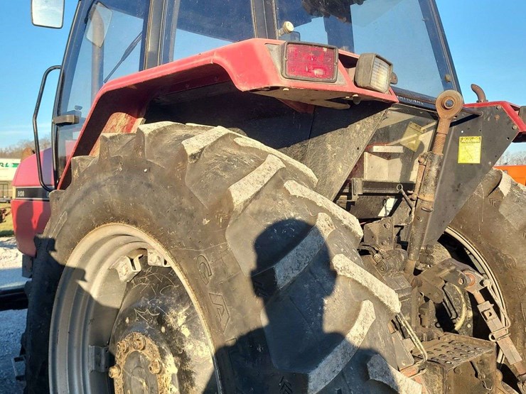 case-ih-5130-image-8