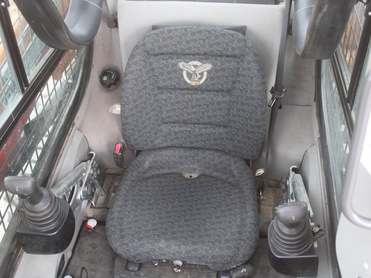 2022-case-sr210b-image-42