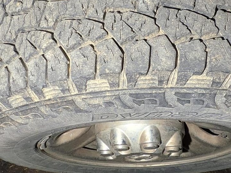 2003-dodge-2500-image-2