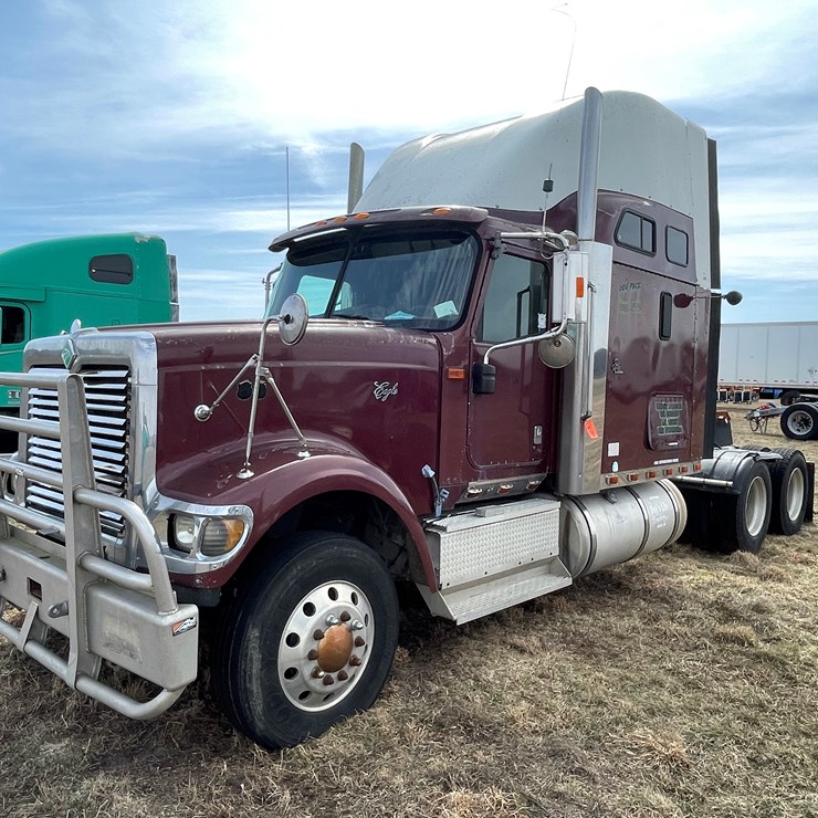 2000 INTERNATIONAL 2000