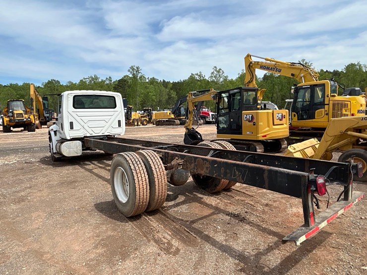 2005-international-4300-image-4