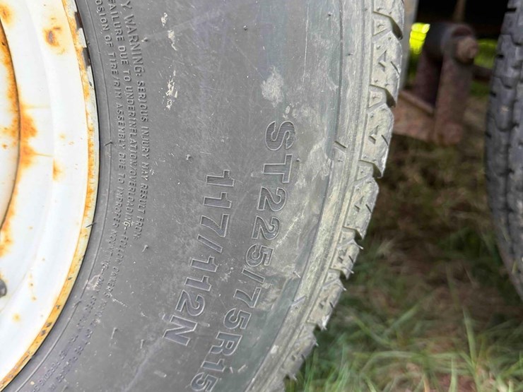 2008-premier-tandem-axle-trailer-image-8