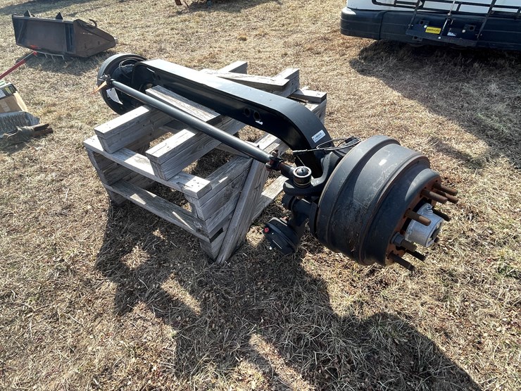 #10691-•-hendrickson-semi-truck-steer-axle-image-2