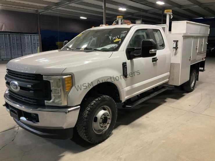 2017-ford-f350-image-4