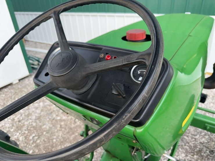 john-deere-1050-image-10