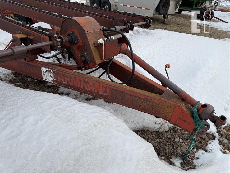 farmhand-12x24-image-14