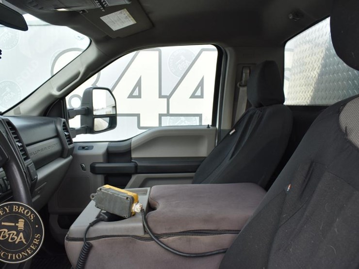 2018-ford-f550-sd-image-24