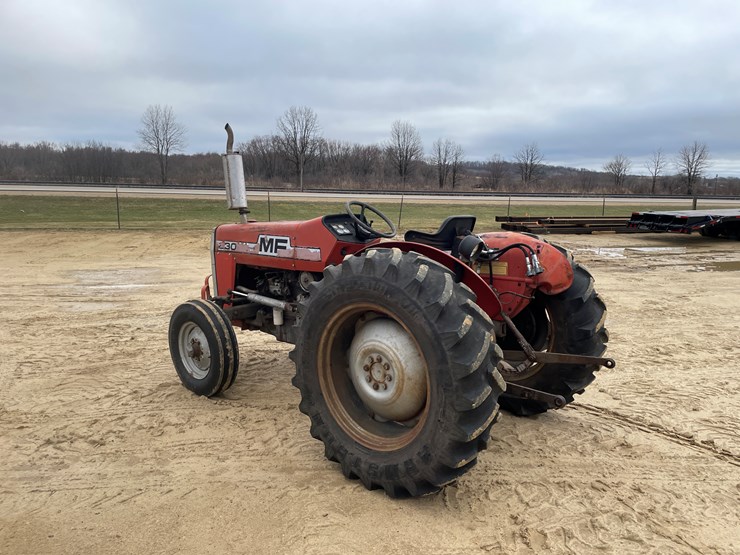 massey-ferguson-230-image-7