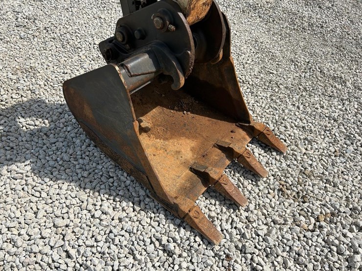 2023-bobcat-e35-image-8