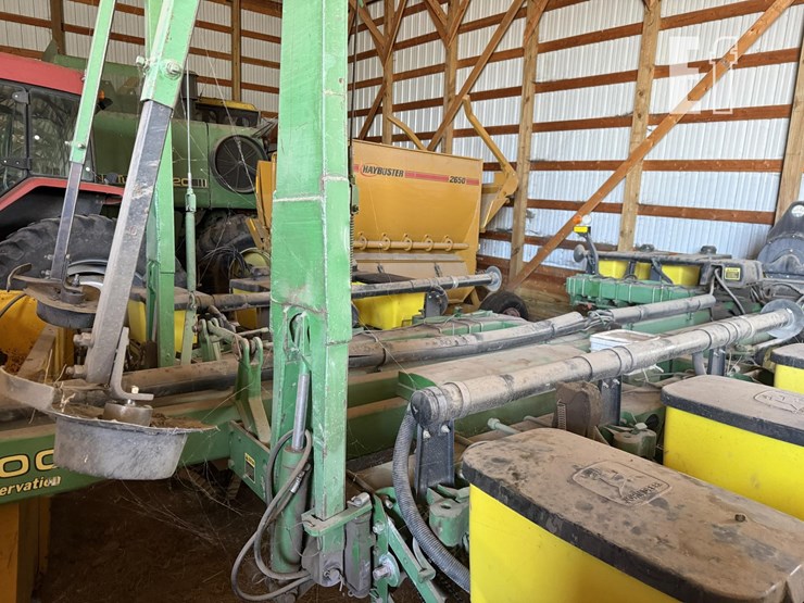 1993-john-deere-7200-image-20