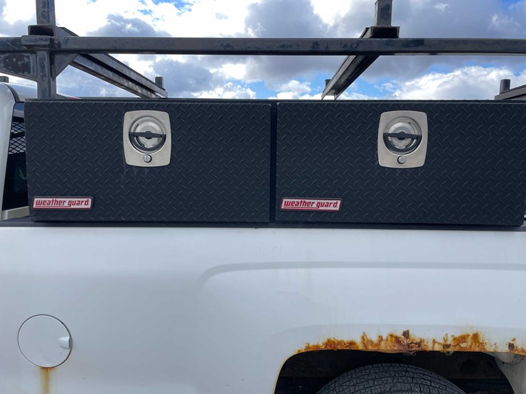 2014-chevrolet-1500-image-46