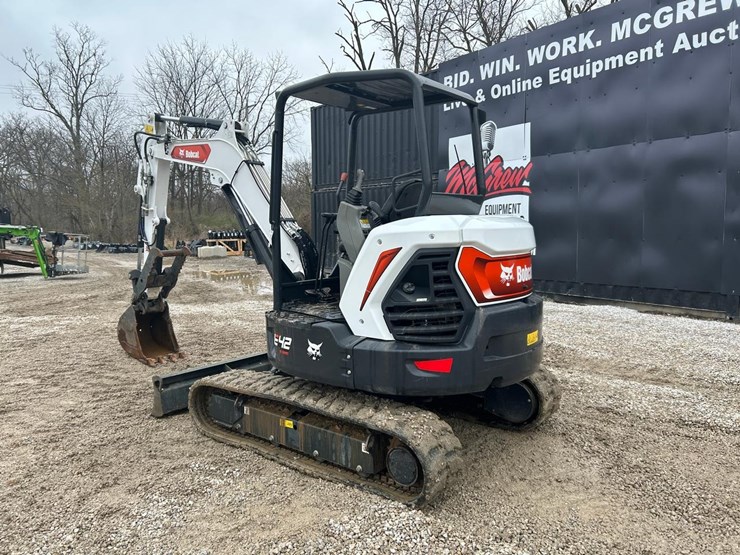 2022-bobcat-e42-image-2