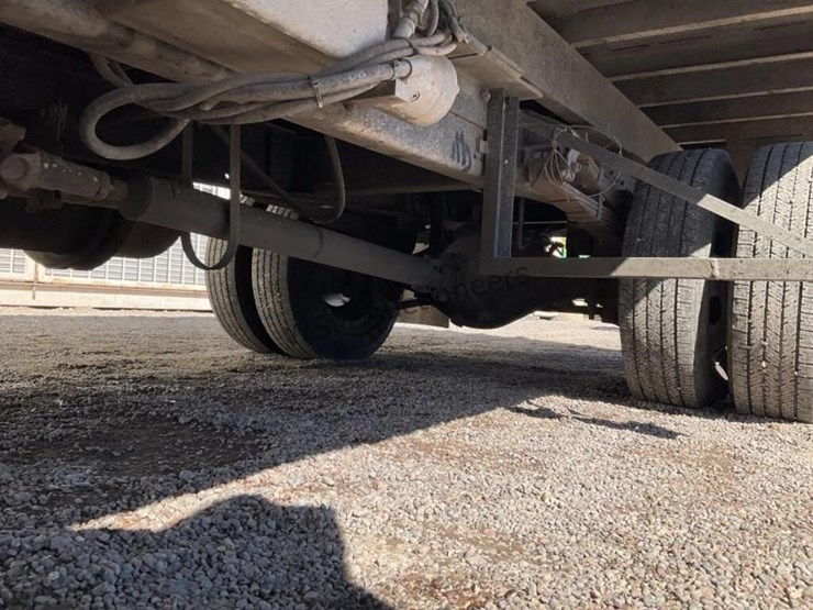 2007-mitsubishi-fuso-fe-image-23