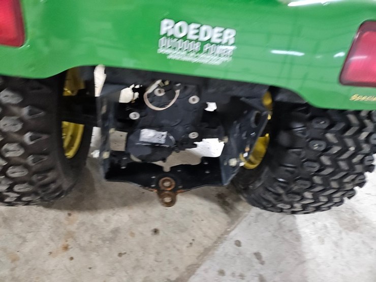 john-deere-x720-image-25