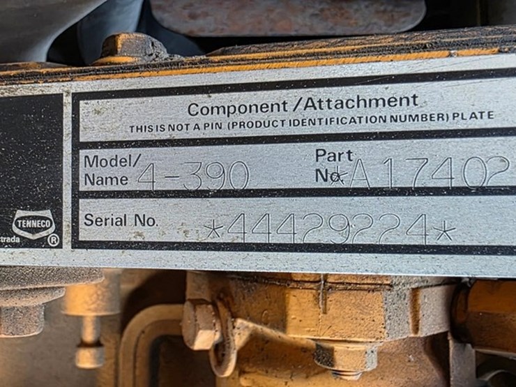 1990-case-480f-image-40