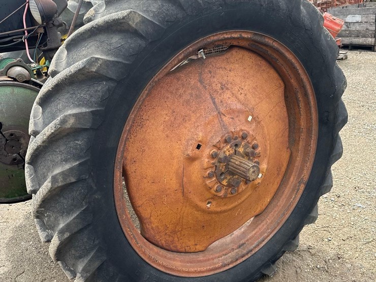 john-deere-a-image-6