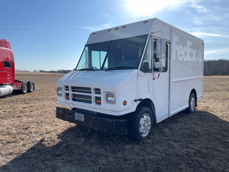 #164-•-2005-freightliner-box-truck-(has-wi-title)-image-1