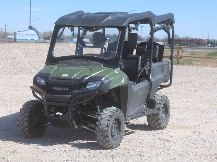 2014-honda-pioneer-700-image-2