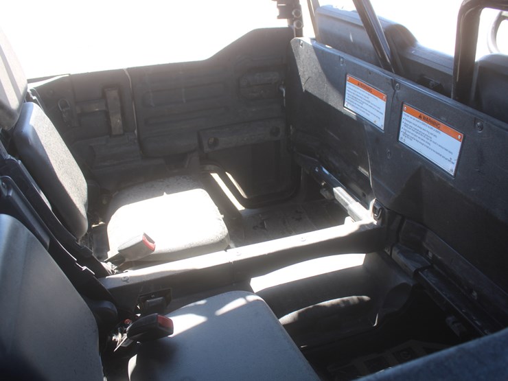 2014-honda-pioneer-700-image-16