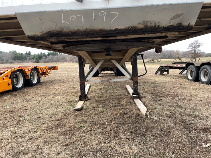 #153-•-2006-reitnouer-48'-aluminum-semi-truck-deck-over-trailer-(has-wi-title)-image-17