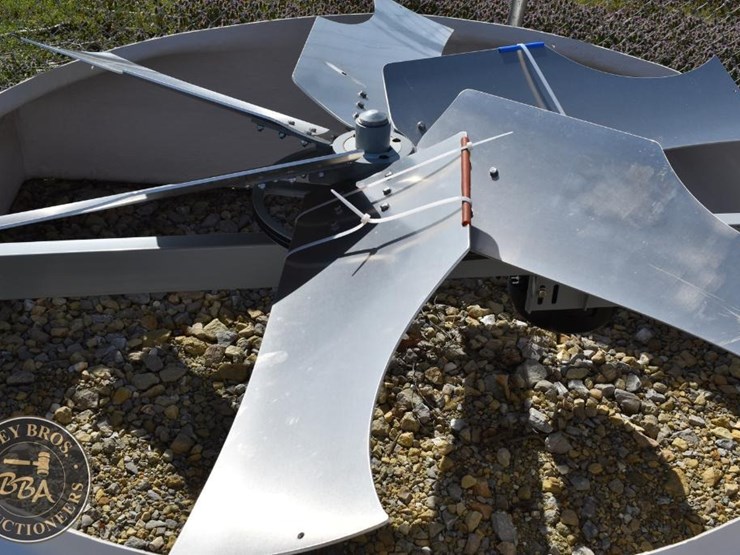 ventec-72in-barn-fan-38948-image-3