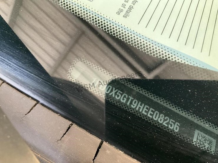 2017-ford-f550-image-16