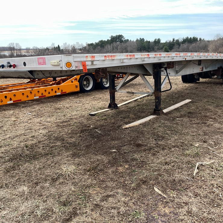 #153 • 2006 Reitnouer 48' Aluminum Semi Truck Deck Over Trailer (Has WI Title)