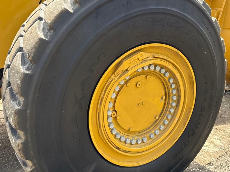 2022-caterpillar-982m-image-25