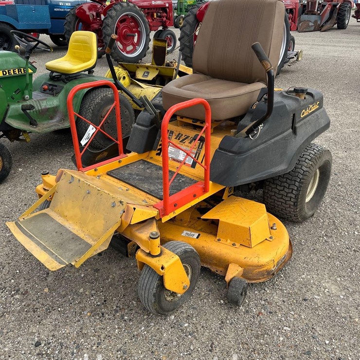 CUB CADET RZT54
