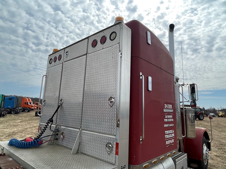 1987-peterbilt-379-image-36