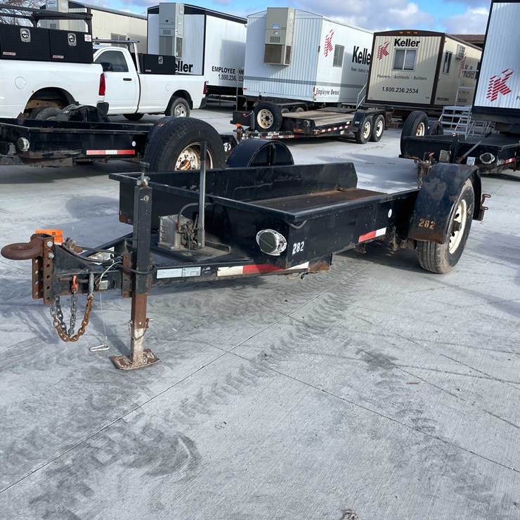 #5424 • 2014 Nova Scissor Lift Tilt Bed Trailer